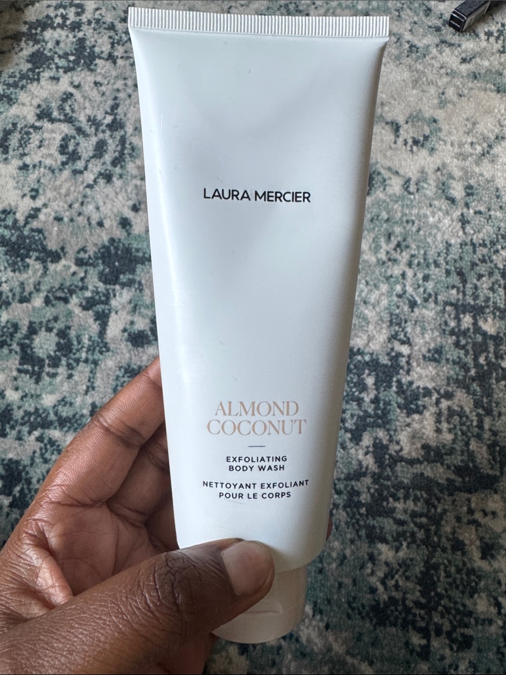 Laura Mercier Almond Coconut Exfoliating Body Wash